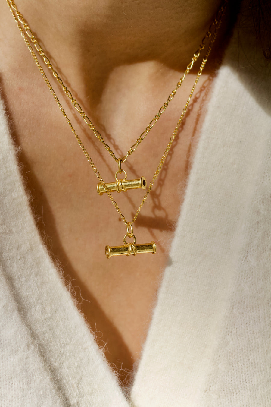 The Estée T-bar Necklace