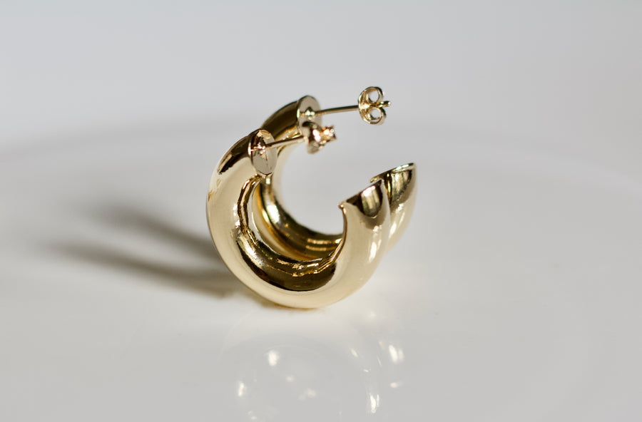 The Mila Hoops